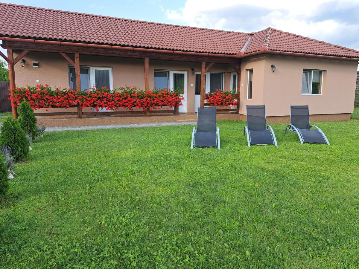 Lavender Villa Sovata Eksteriør billede